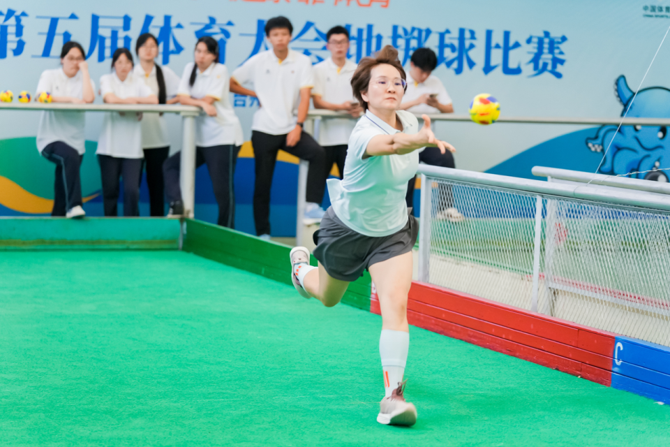 也认识了很 也认识了很