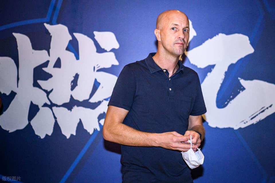 Rlj, 走上正轨, 正式竞聘国 Rlj, 走上正轨, 正式竞聘国