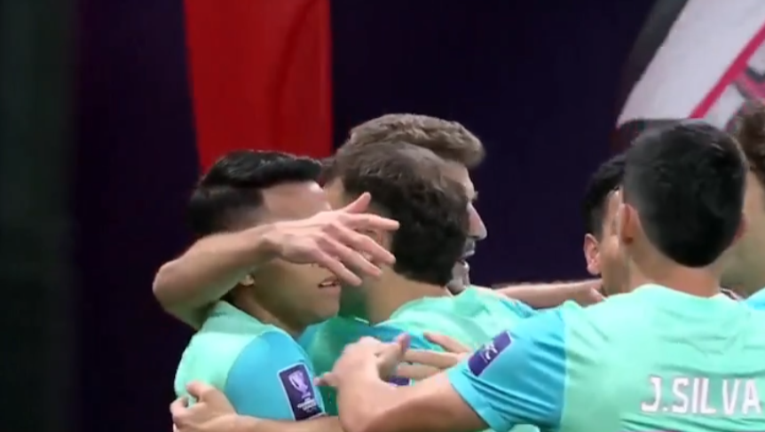 成都蓉城不, 在内